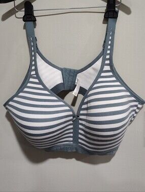 CACIQUE 46D Lightly Lined,  No Wire Bra - Gray/Stripes - Adjustable Bra Straps